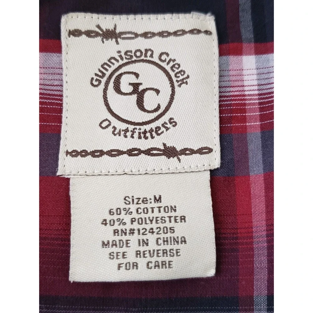 Gunnison Creek Outfitters Mens Shirt Medium Red Gray Plaid Button Front Collared